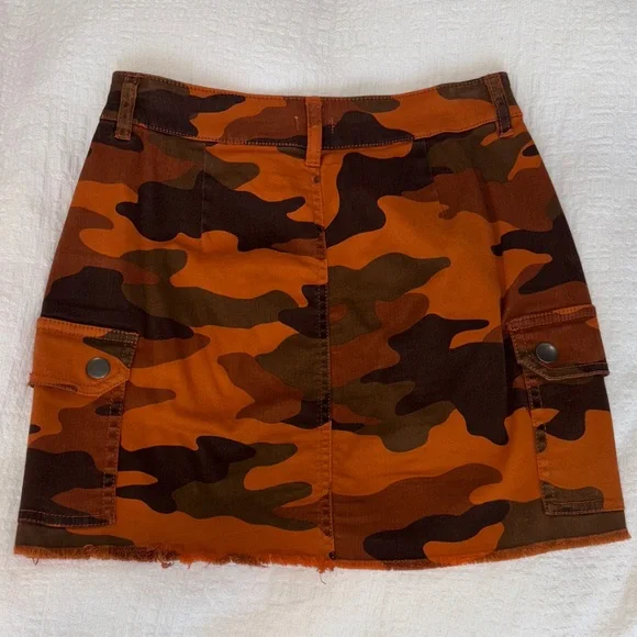 Garage size Small orange denim stretchy Camouflage Skirt with cargo pockets - Picture 8 of 17